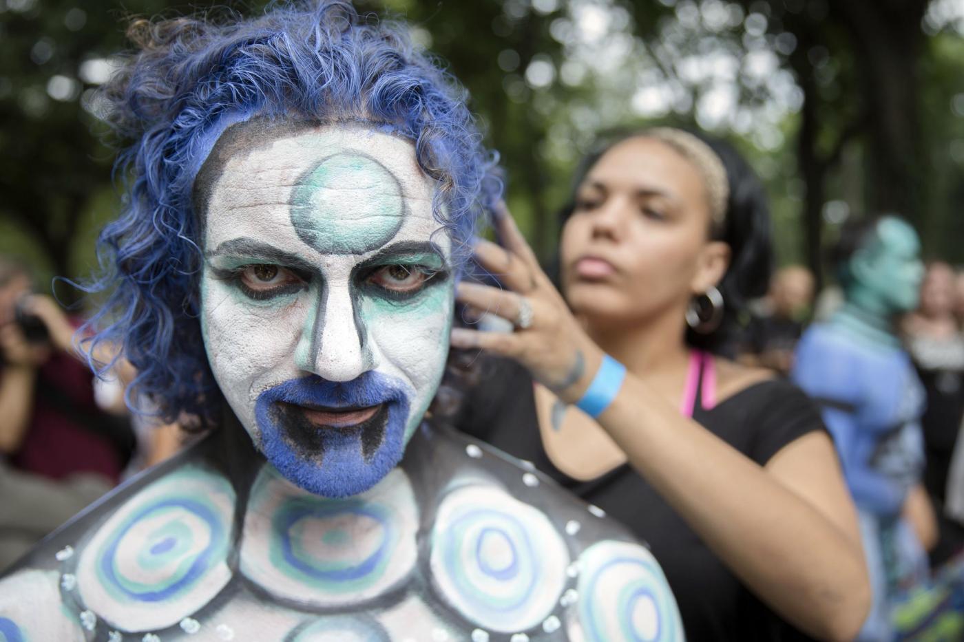 New York Invasa Per Il Primo Body Painting Day Corpi Nudi In Fila Per Offrirsi All Arte