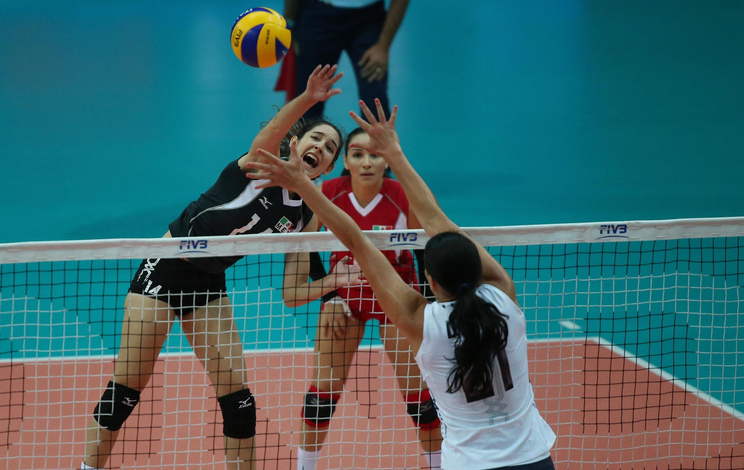 Pallavoliste In Azione Sono Iniziati I Mondiali Di Volley